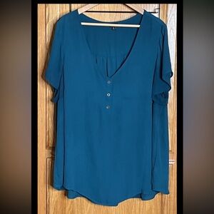 Torrid 3 Blouse Top Womens 3x Teal Blue Short Sleeve Casual Career Semi-Sheer